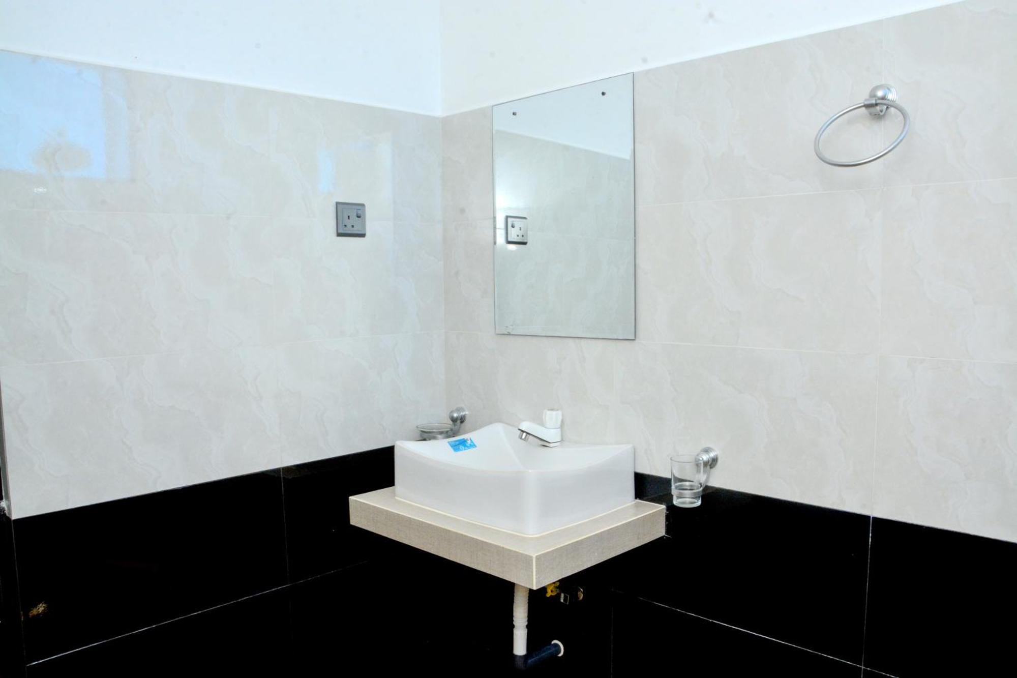 נוארה אליה High Cliff Villa מראה חיצוני תמונה
